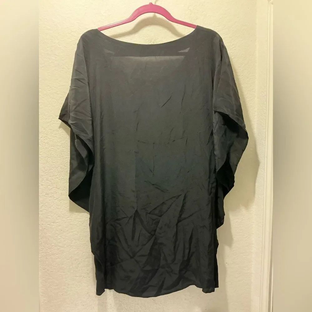 Amanda Uprichard black  Blouse kimono style Top | Size Medium  100% Silk